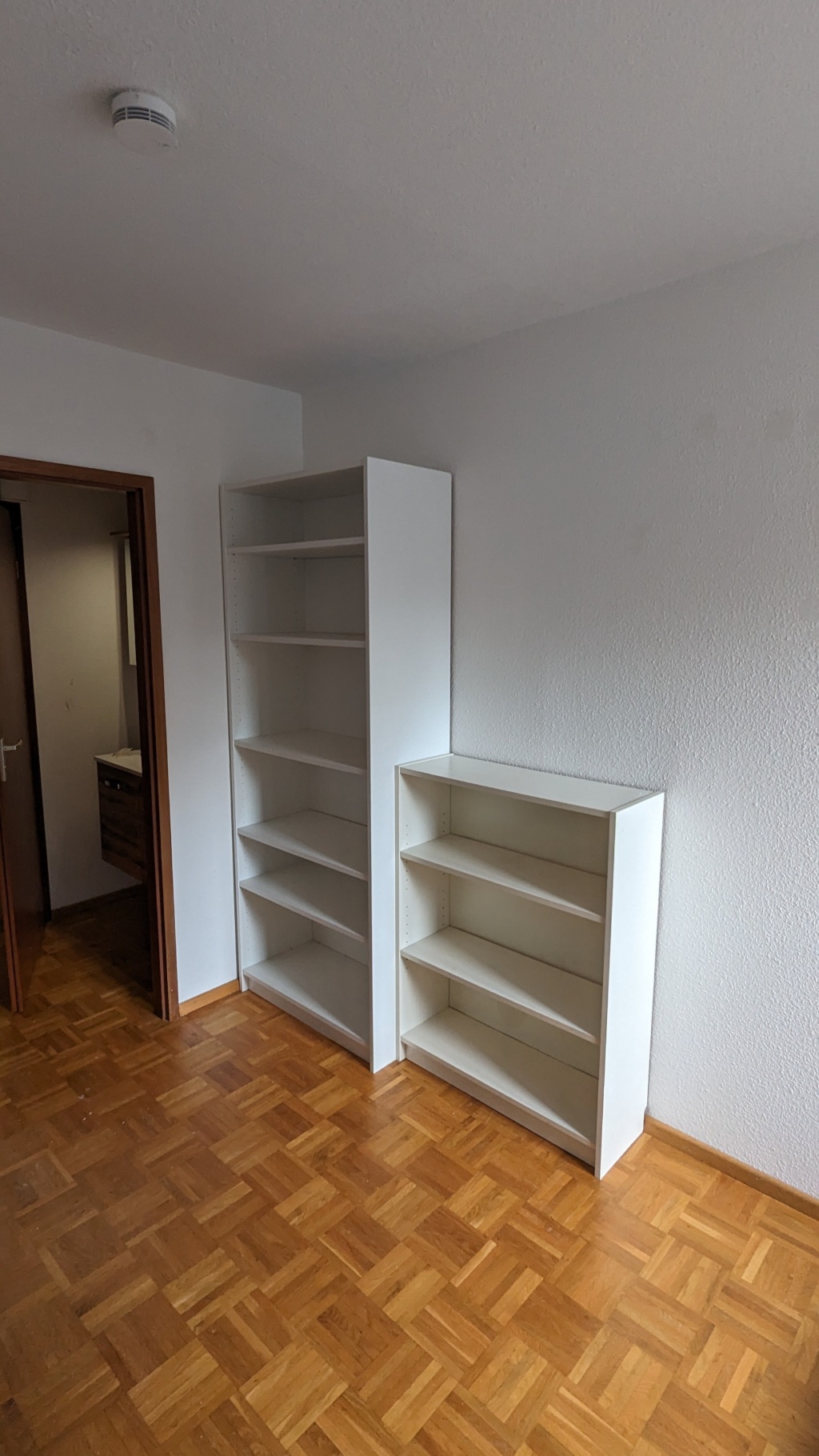 WG-Zimmer Ost Stafflenbergstr.66 - Zimmer 2 Altbau