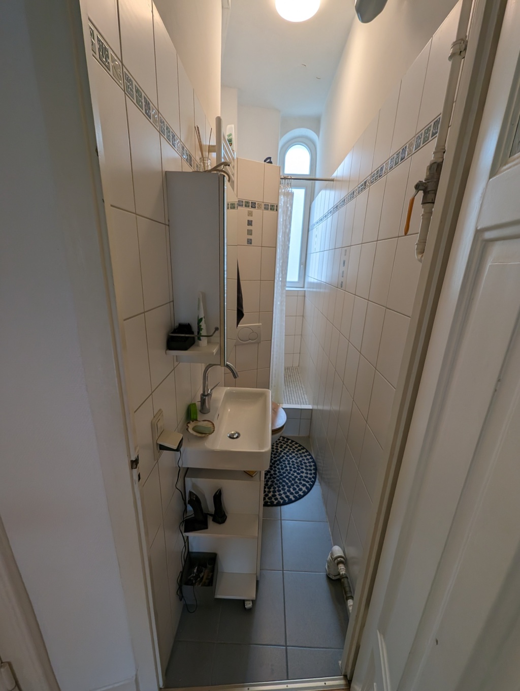 WG-Zimmer Süd Mörikestr. - Bad/Klo/Dusche