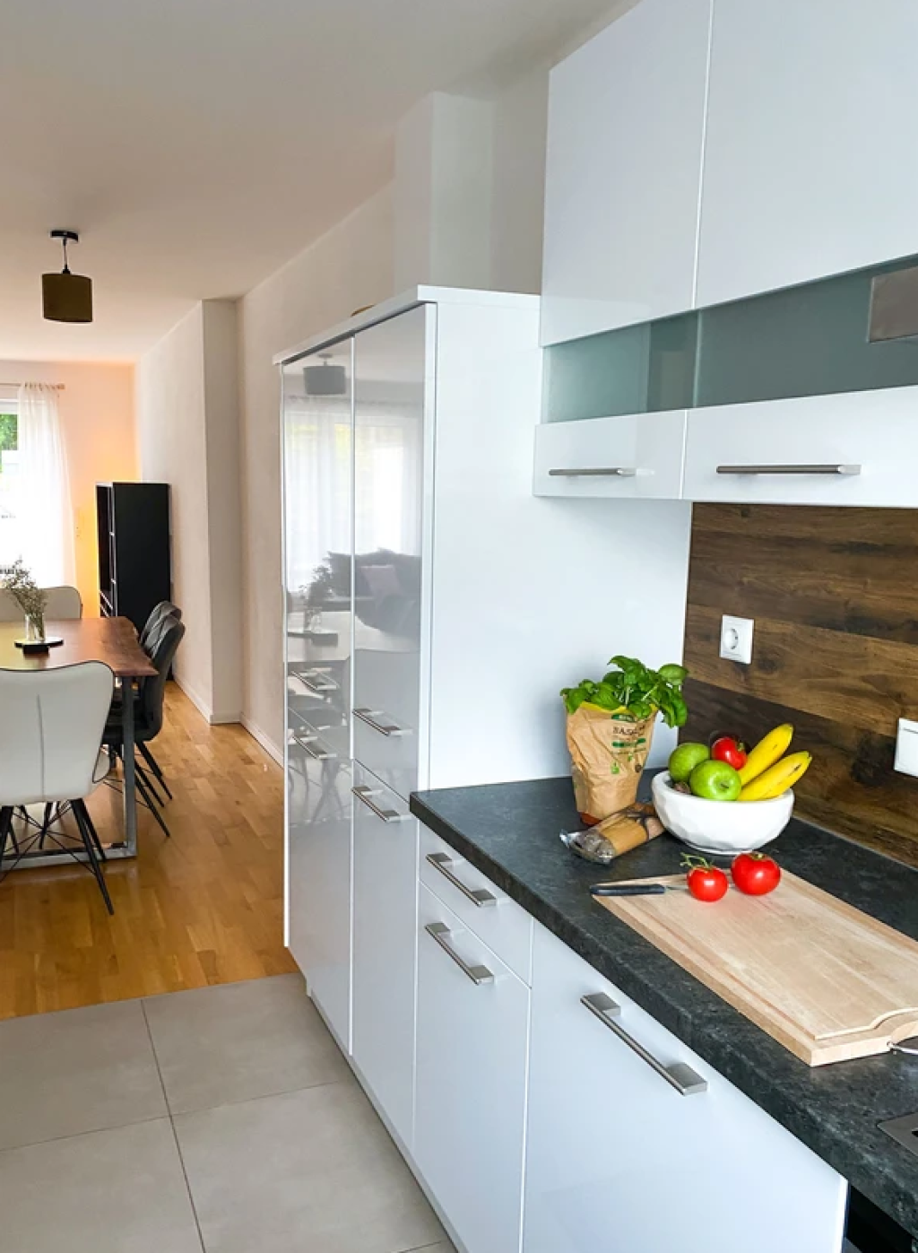 Modern Living / Reihenmittelhaus für bis zu 7 Personen – 93051 Regensburg Königswiesen-Dechbetten-Großprüfening – Vorschaubild 2