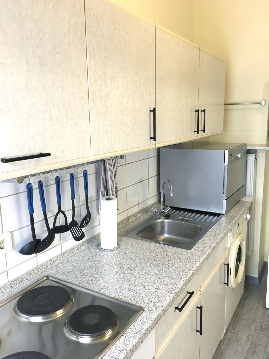 Wunderschöne moderne Wohnung mit guter Anbindung - Beautiful modern apartment with great public transport – Stegeweg 2, 13407 Berlin Reinickendorf – Vorschaubild 13