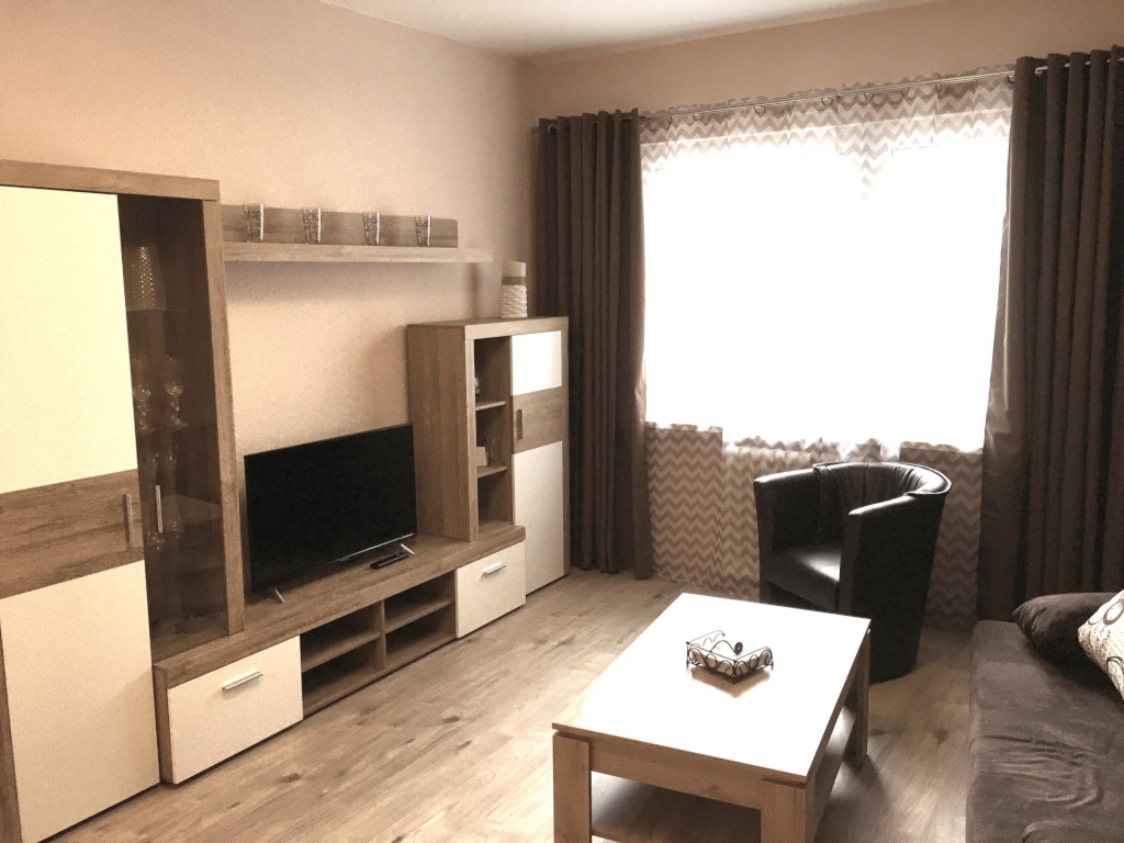 Wunderschöne moderne Wohnung mit guter Anbindung - Beautiful modern apartment with great public transport
