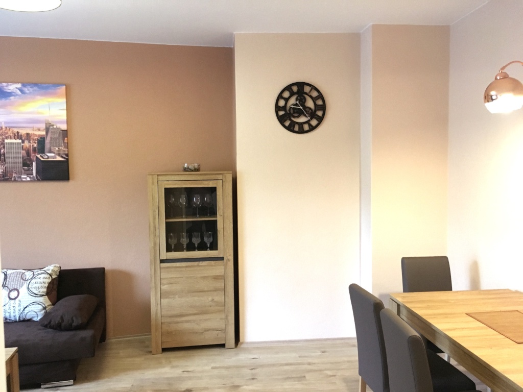 Wunderschöne moderne Wohnung mit guter Anbindung - Beautiful modern apartment with great public transport – Stegeweg 2, 13407 Berlin Reinickendorf – Vorschaubild 2