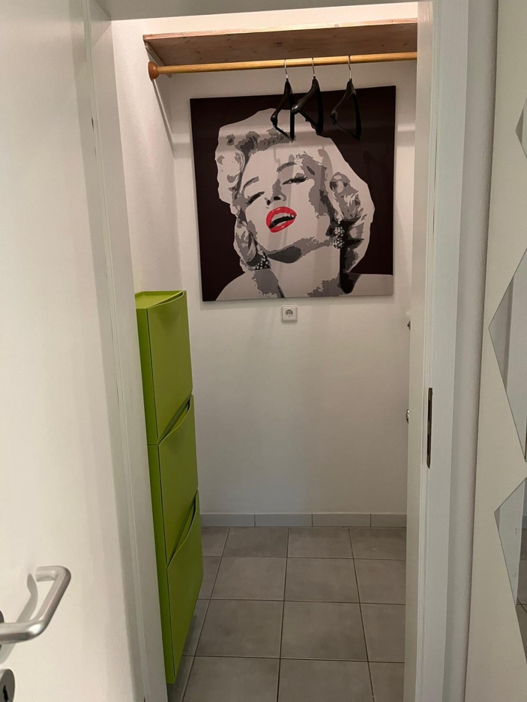 Zwischenmiete ab 01.12.2026: 2 Zimmer Wohnung mit Terrasse und Garten – 93051 Regensburg Kumpfmühl-Ziegetsdorf-Neuprüll – Vorschaubild 12