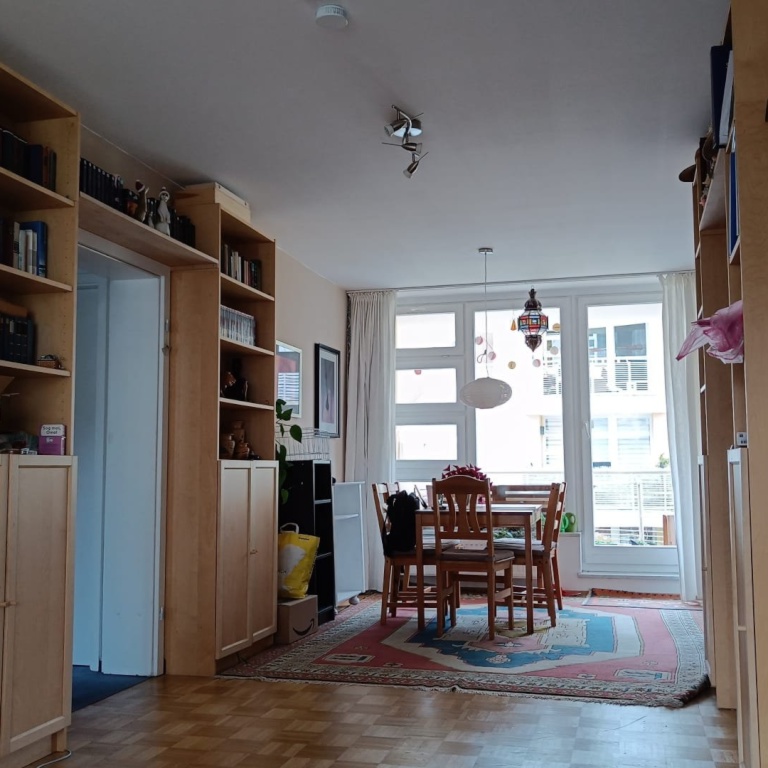 Habitación en WG Siemensstadt Grammestraße 15 - Wohnzimmer Essbereich
