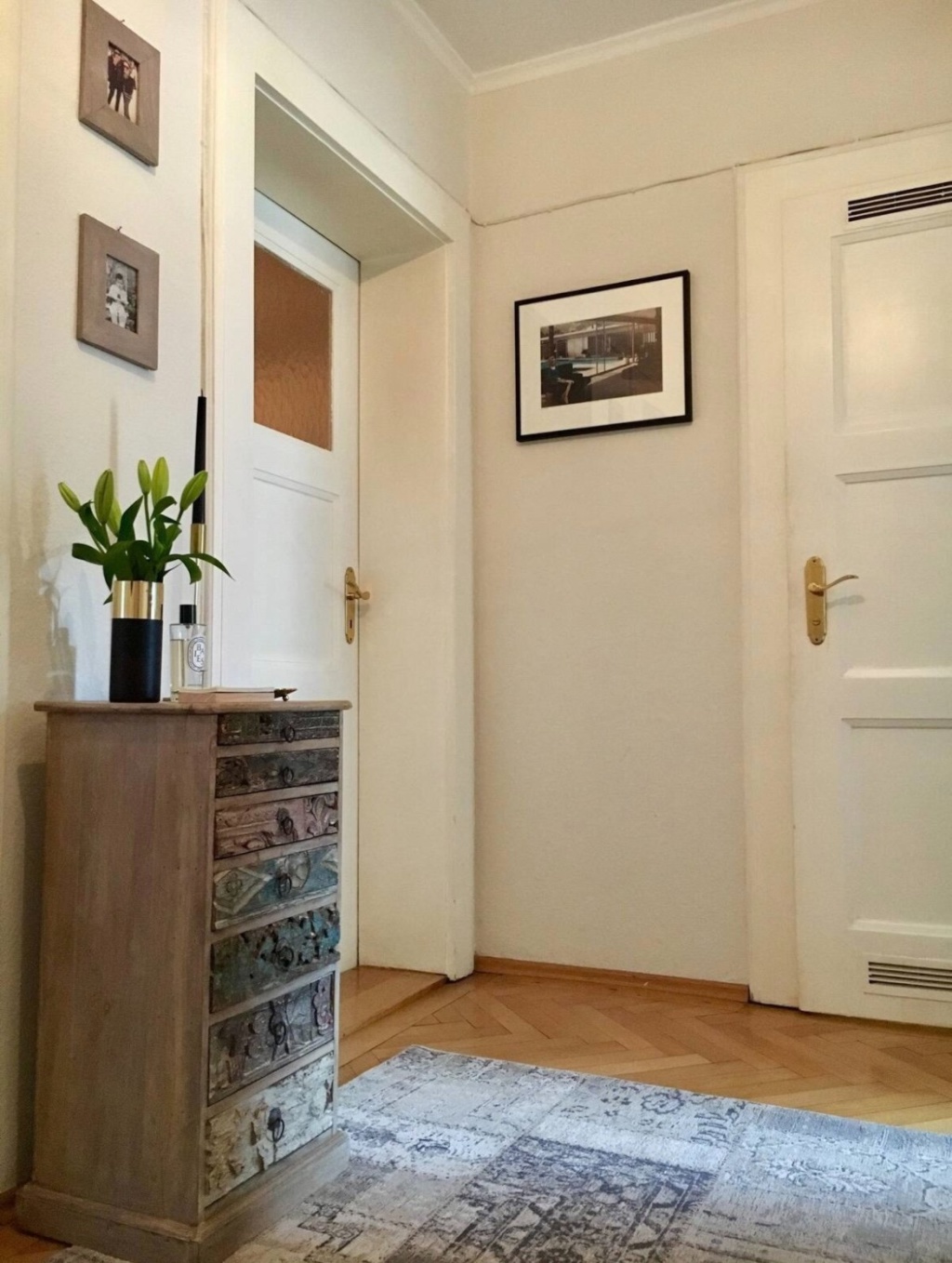 2 Zimmer Wohnung (komplett möbliert) zur Untermiete in Schwabing – 80801 München Schwabing-Freimann – Vorschaubild 2