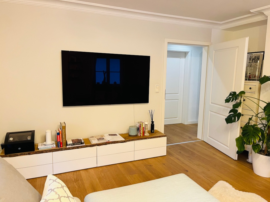 Flat Unterföhring Isaraustrasse 55a - Living TV Room