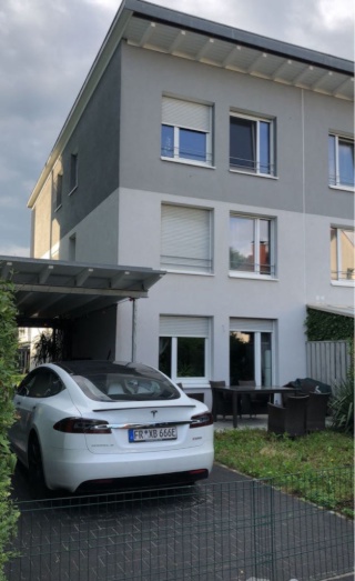 Anzeigenbild: 1WG Zimmer in Reiheneckhaus modern und ziemlich Zentral zum Wohlfühlen;)