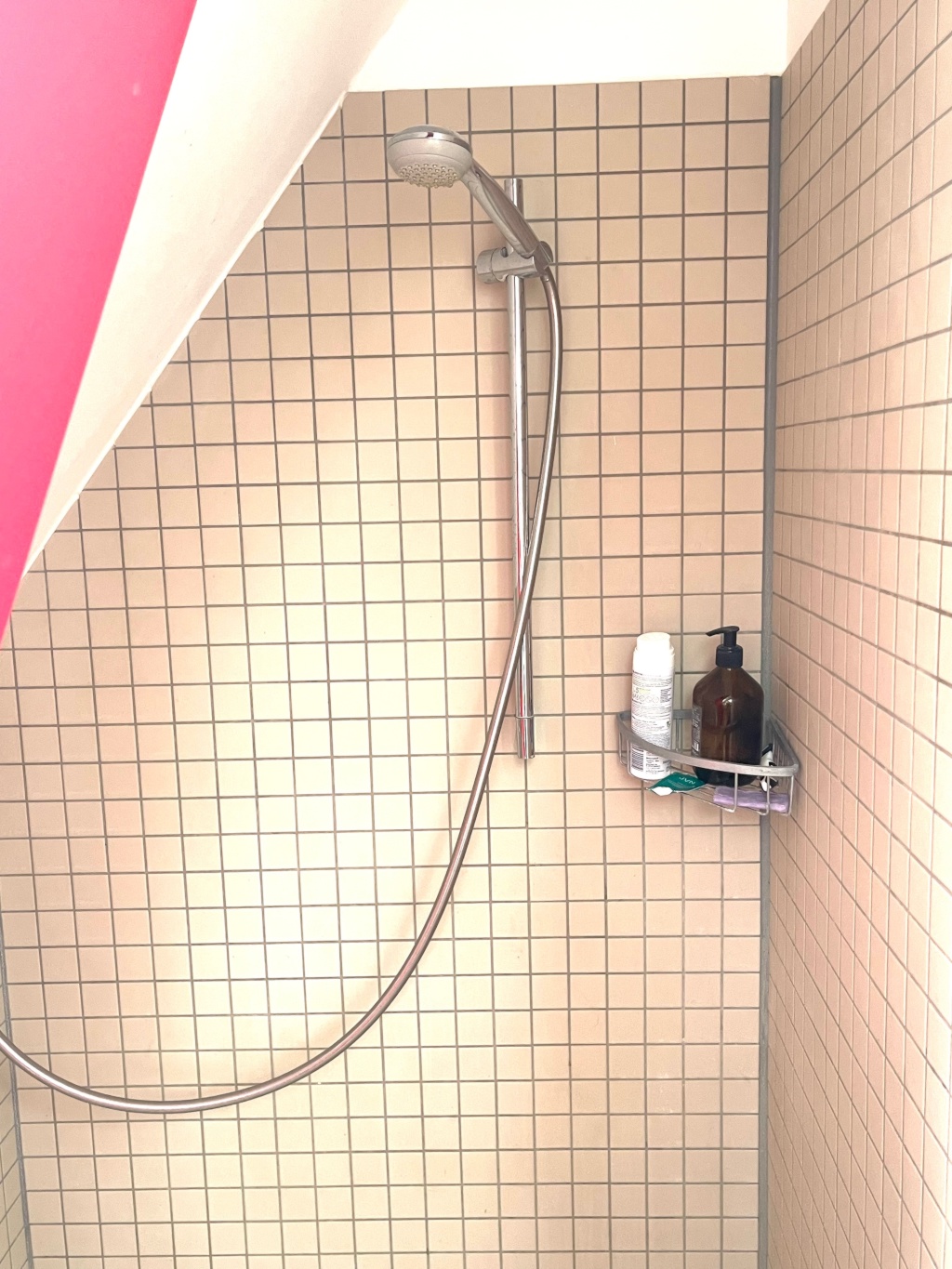 Sunny Top Floor Studio Fschain (short or long-term, mind. 3 Monate) – Jungstr 12, 10247 Berlin – Vorschaubild 9