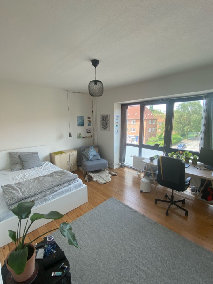 Schöne Wohnung zur Untermiete in Kiel WGZimmer in KielSchreventeich