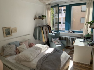 Ad image: Untermiete (August bis Oktober) in zentralem Zimmer