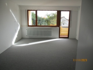 Anzeigenbild: in "WG mit Distanz": 2 Zimmer, Kü, Bad Balkon für eine Person ab Mitte 30