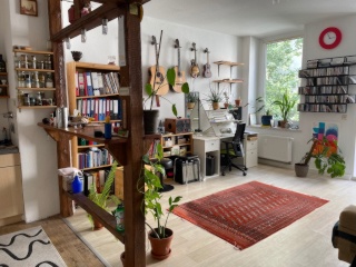 Ad image: Helle Hinterhof apartment in the scene district Dresden Neustadt zur Unterverleih (1.-19.10.2025)