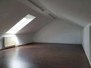 Anzeigenbild: 21qm Zimmer in einem großen Haus