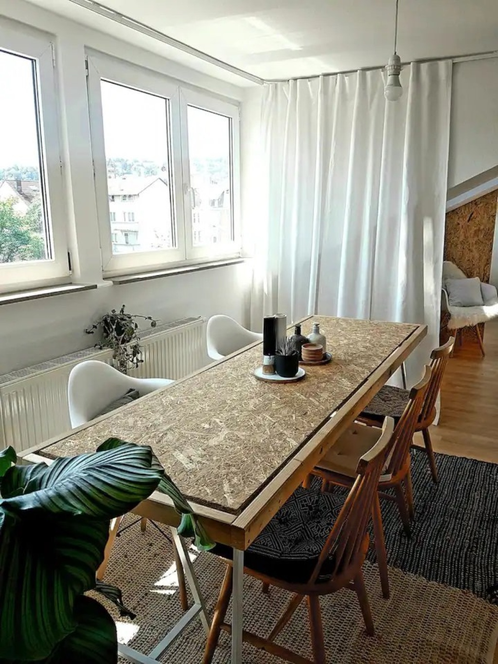 Stilvolle 2-Zimmer-Wohnung mit Fernblick & optionalem Carport – Forststraße 87, Stuttgart 70176 Stuttgart West – Vorschaubild 2