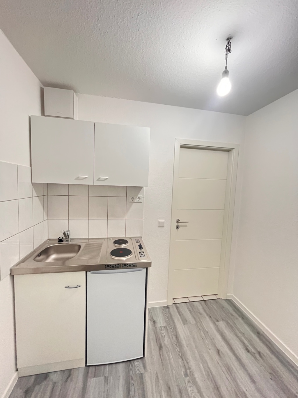 Modernes Appartement im Klinikviertel ab 01.10. verfügbar – 44137 Dortmund Klinikviertel – Vorschaubild 3