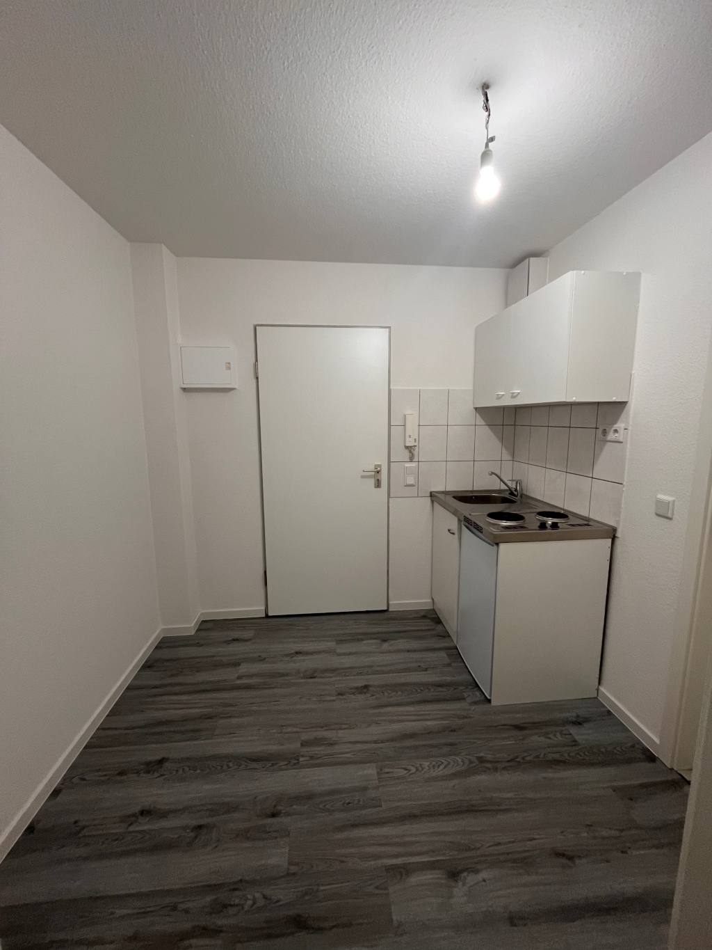 Modernes Appartement im Klinikviertel ab 01.10. verfügbar – 44137 Dortmund Klinikviertel – Vorschaubild 5