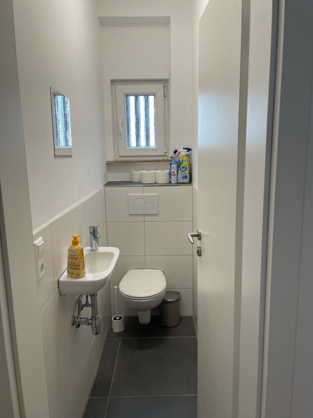 WG-Zimmer Zuffenhausen Sachsenstraße 25 - WC