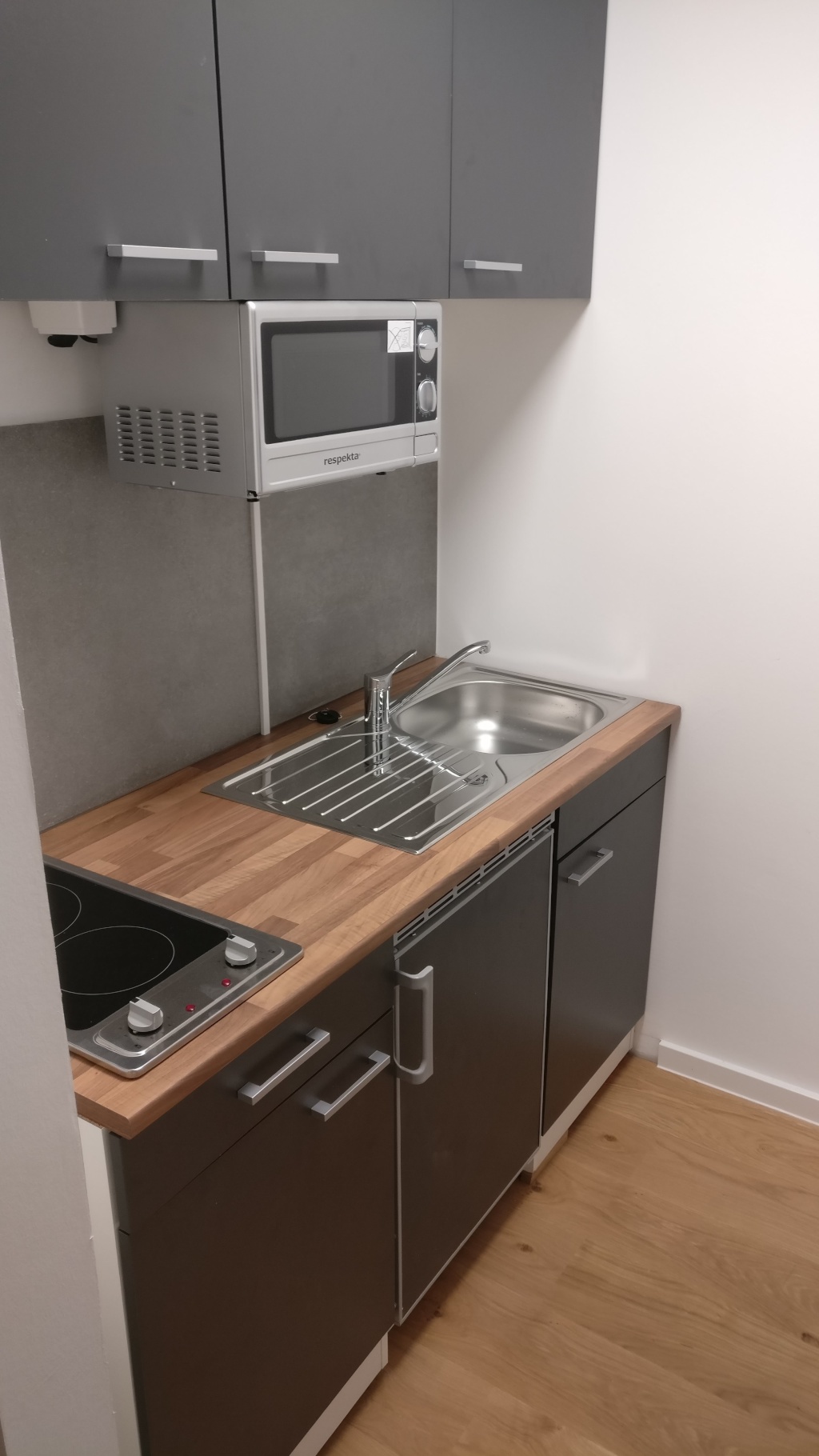 Stilvolle, 1-Zimmer-Wohnung möbliert in Mannheim Oststadt/Stadtmitte – 68161 Mannheim Oststadt – Vorschaubild 3