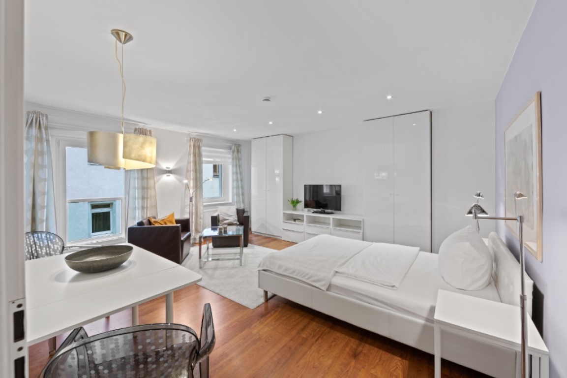 Pefekte Wohnung ab September – perfect apartment available from September - great location – Knaackstrasse 86, 10435 Berlin Prenzlauer Berg – Vorschaubild 2