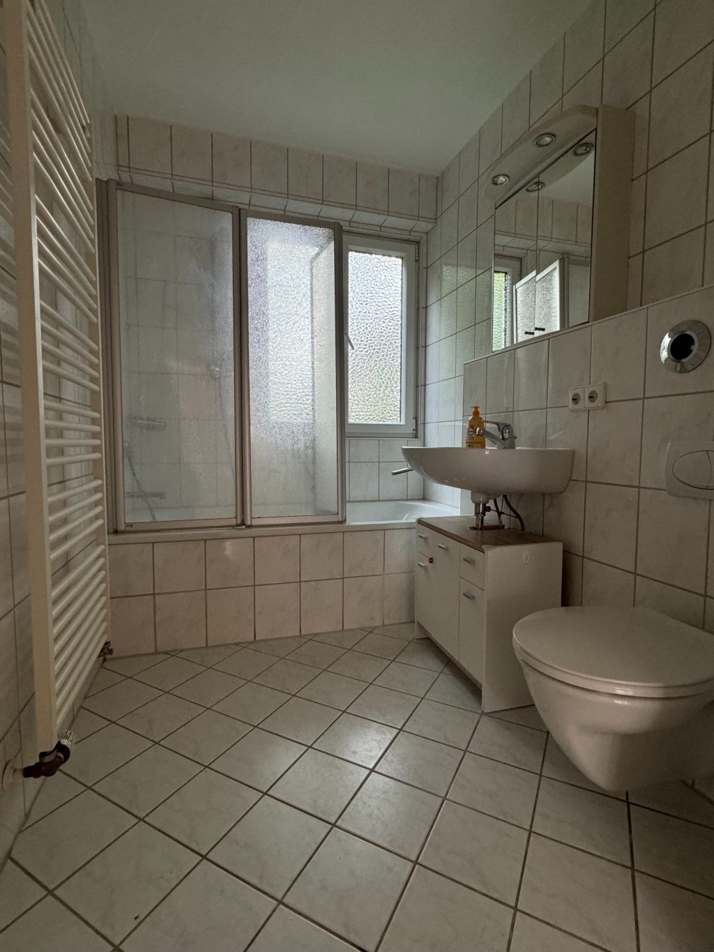 Flatshare Degerloch Karl-Pfaff-Straße 9 - Bad 1