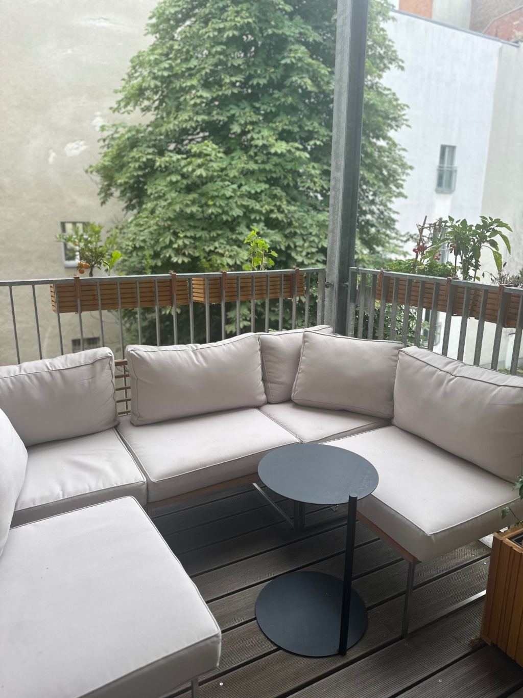 WG-Zimmer Wedding Oudenarder Straße 31 - Balkon / Balcony