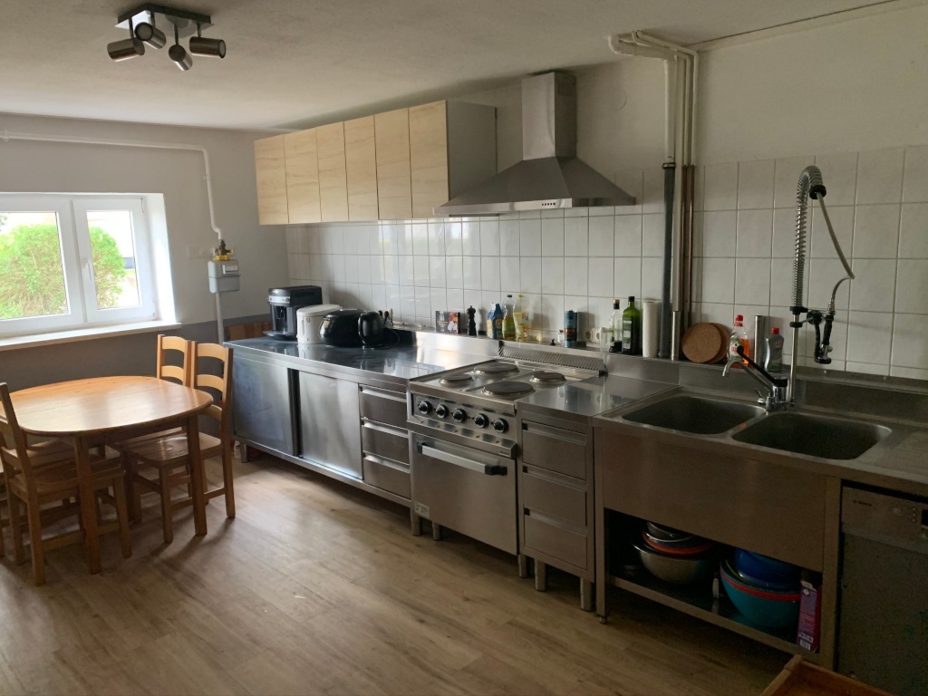 WG-Zimmer Stadtmitte Wielandstraße 9 - Küche