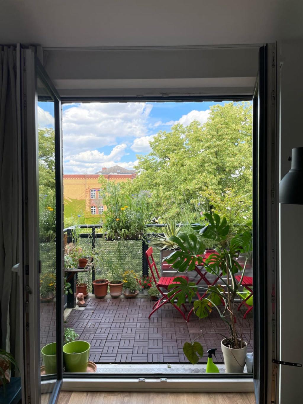 Flat Tempelhof Burgemeisterstr. - Balcony from Living Room/Bedroom
