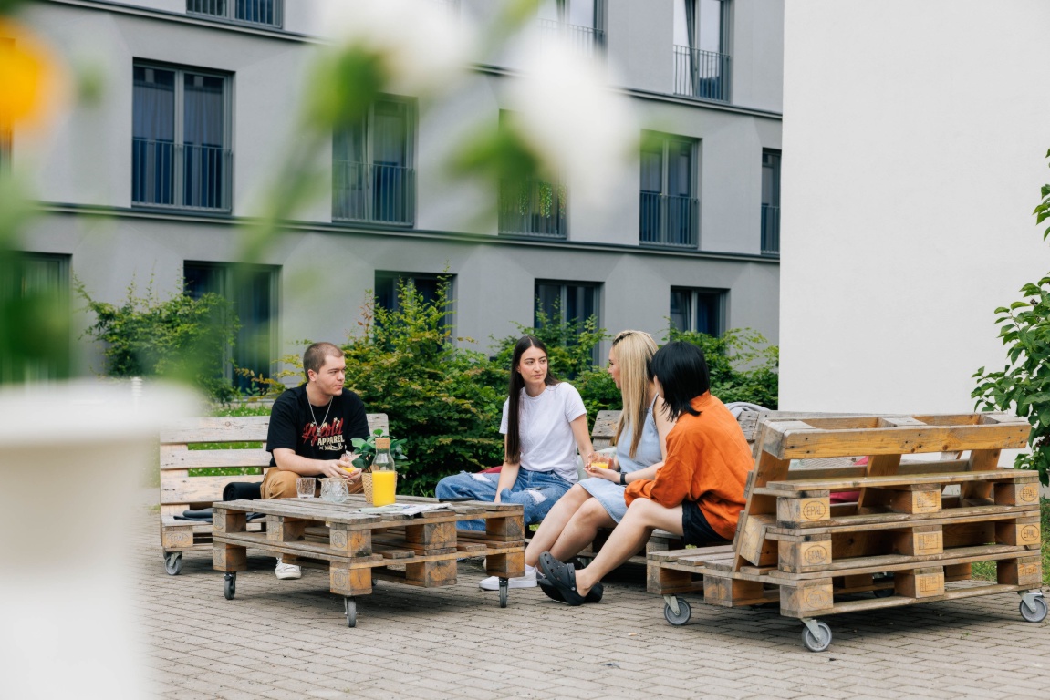 THE FIZZ Darmstadt - Komplett eingerichtete Ferienwohnungen für Studenten THE FIZZ Darmstadt - Fully furnished apartments for students – Schöfferstrasse 2, 64295 Darmstadt Darmstadt – Vorschaubild 9