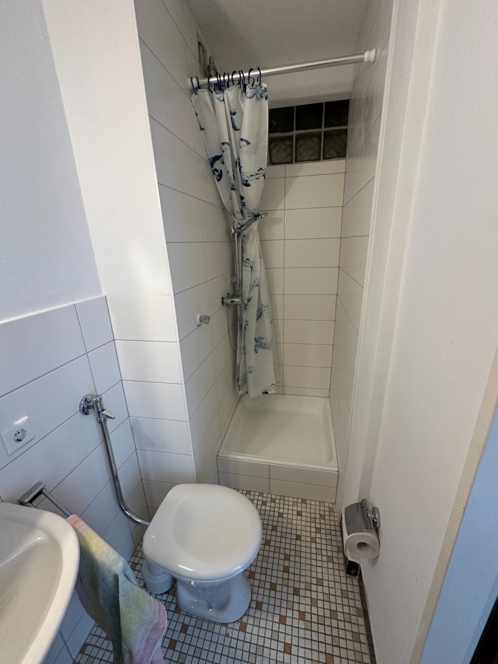 1-Zimmer-Wohnung Bleiweiß Siegfriedstraße - Bad/Wc