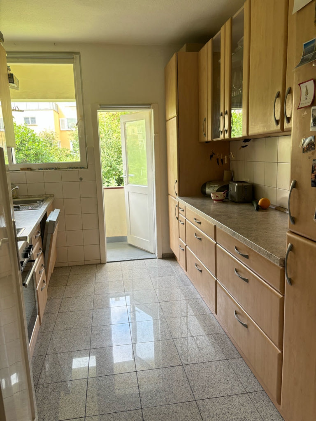 WG-Zimmer West Rotenwaldstraße 47 - Küche mit Loggia