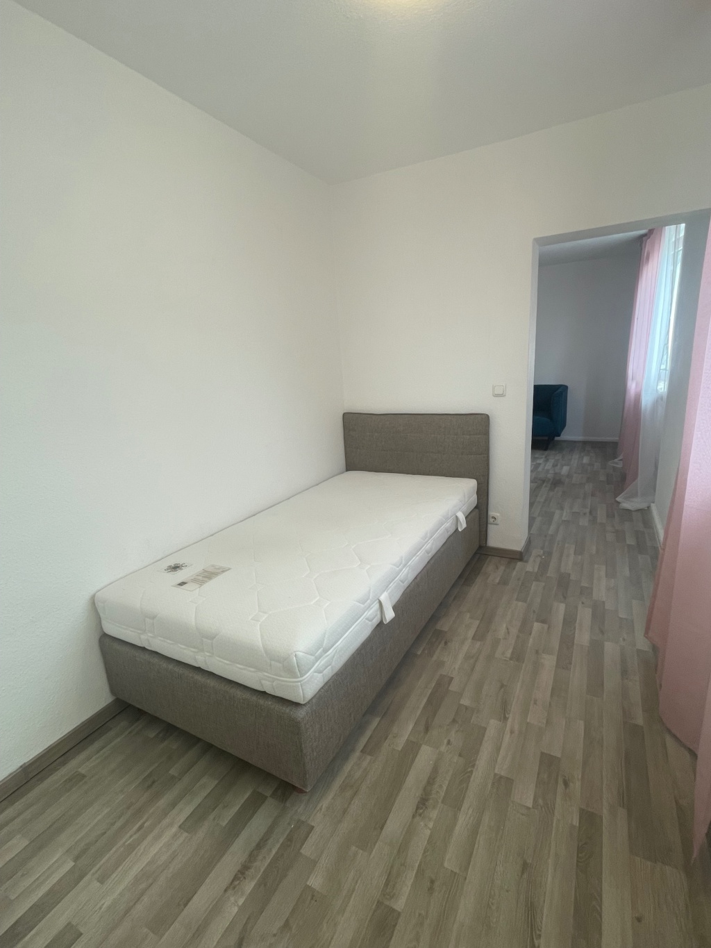 Wohnen in Main Nähe für Singles - Nachmieter gesucht – 60528 Frankfurt am Main Niederrad – Vorschaubild 4