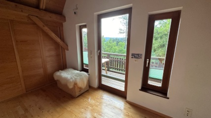 Anzeigenbild: Galerie-Zimmer in 3er WG für Referendar*innen