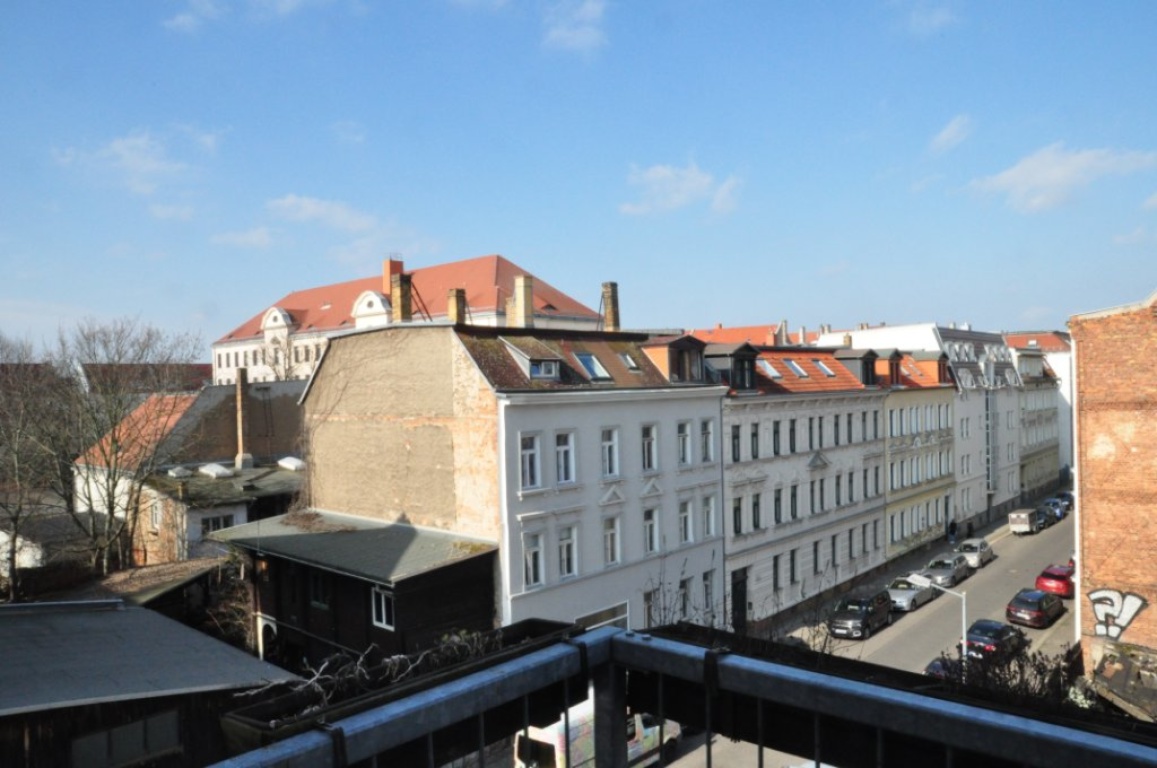 WG-Zimmer Altlindenau Demmeringstraße 78c - Balkonblick