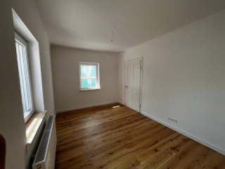 Anzeigenbild: *Traum WG in hochwertigem Altbau* (ALL INCLUSIVE: WLAN, STROM, HEIZUNG)