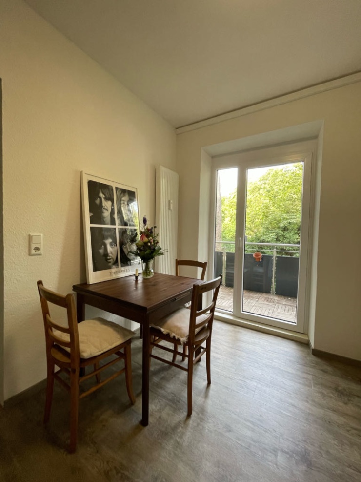 1ZimmerWohnung mit großzügigem Balkon und Blick ins Grüne nahe der
