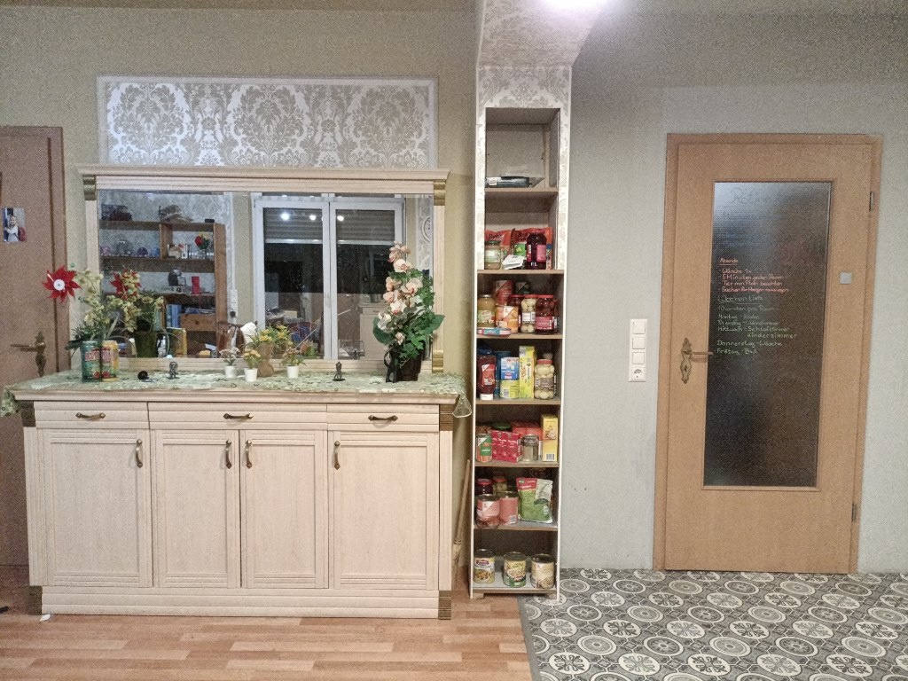 Flatshare Tamm Hauptstraße 51 - Wohnküche Hausseite