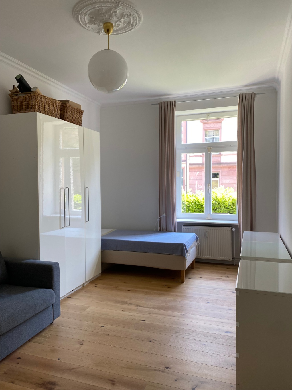 Mitbewohnerin Gesucht, Möb. Wohnung im Nordendost, Frankfurt (Verfügbar 4 Monate) – 60389 Frankfurt am Main Frankfurt am Main – Vorschaubild 13