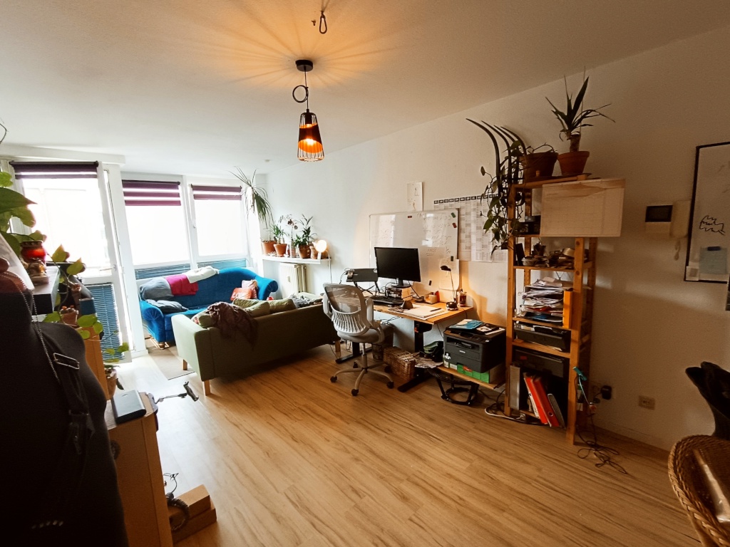 Comfortable 2 room apartment - everything you need within a few minutes walking distance – Erich-Weinert-str. 134-140, 10409 Berlin Prenzlauer Berg – Vorschaubild 3
