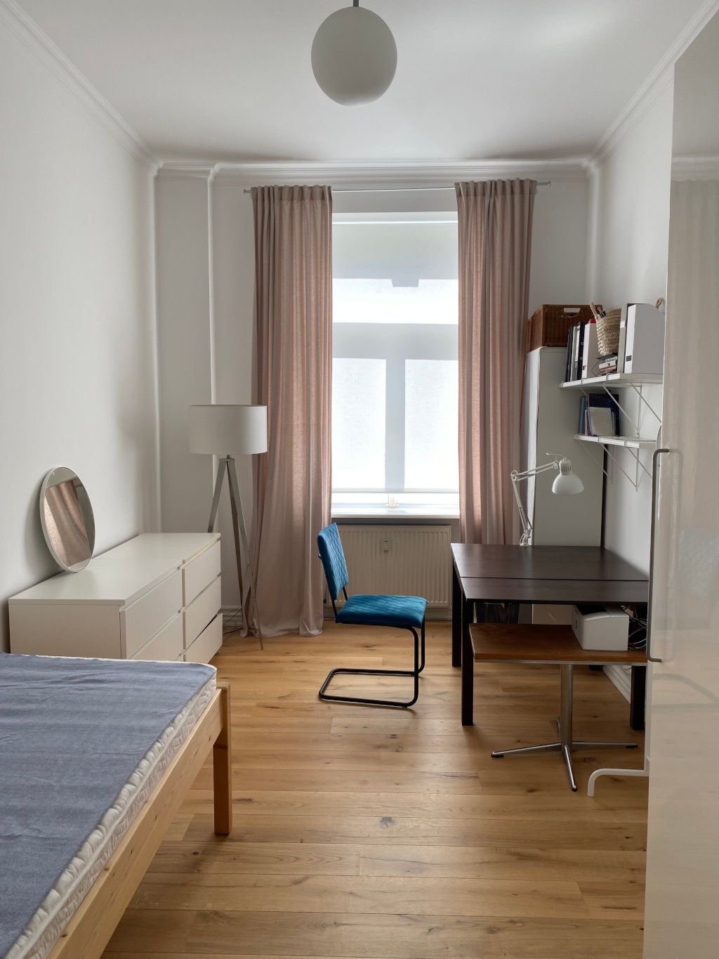 Mitbewohnerin Gesucht, Möb. Wohnung im Nordendost, Frankfurt (Verfügbar 4 Monate) – 60389 Frankfurt am Main Frankfurt am Main – Vorschaubild 18