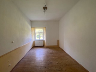 Anzeigenbild: Schönes 14 m² WG-Zimmer im Schloss Corvey sofort beziehbar
