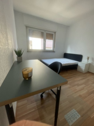 Anzeigenbild: Möblierte WG Zimmer All Inclusive