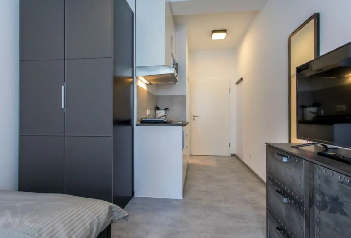 Estudio Bahnhofsviertel Taunusstr. HH 2.OG links 00 - Zimmeransicht