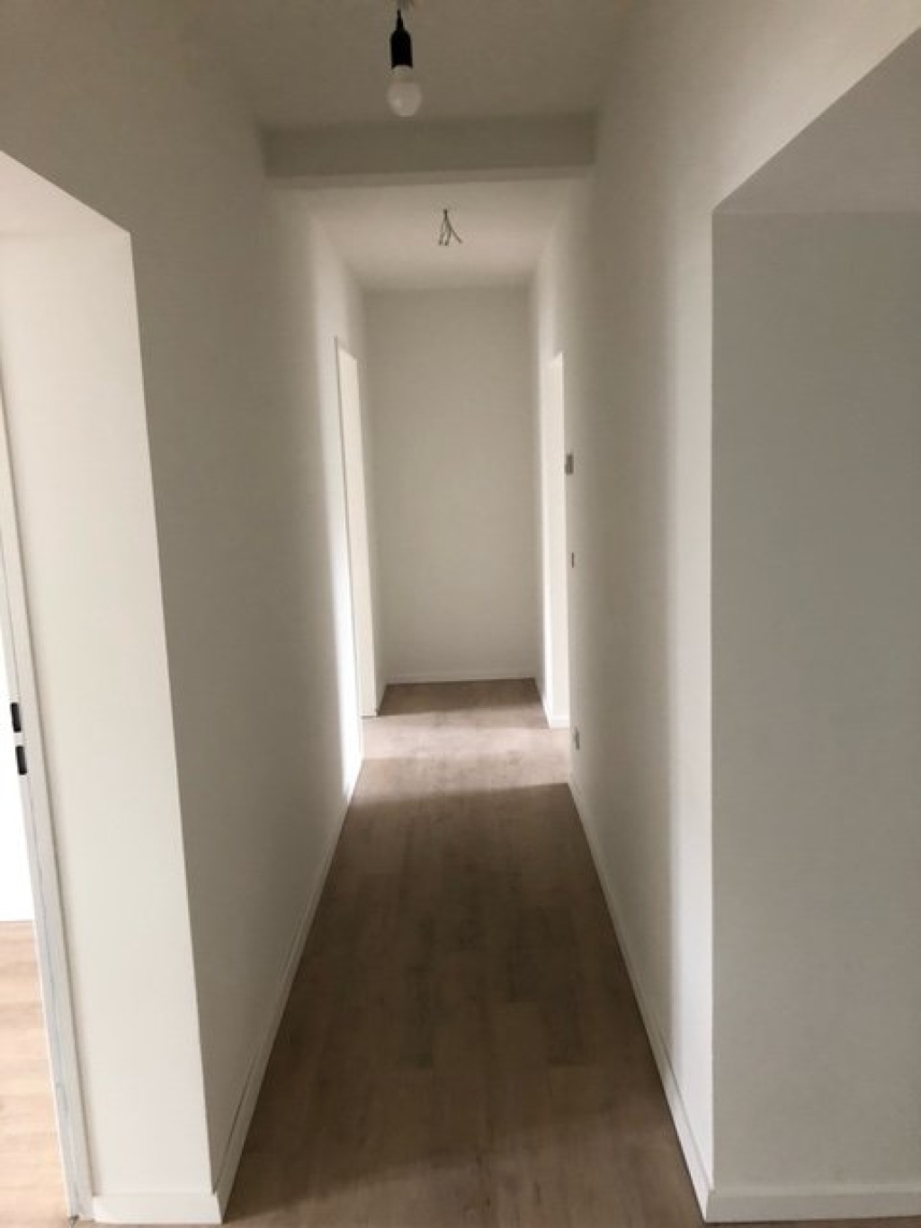 2-zimmer-wohnung in der nähe universität krankenhaus 2-room apartment nearby university hospital – Bahnikstr. 11, 39112 Magdeburg Leipziger Str. – Vorschaubild 3