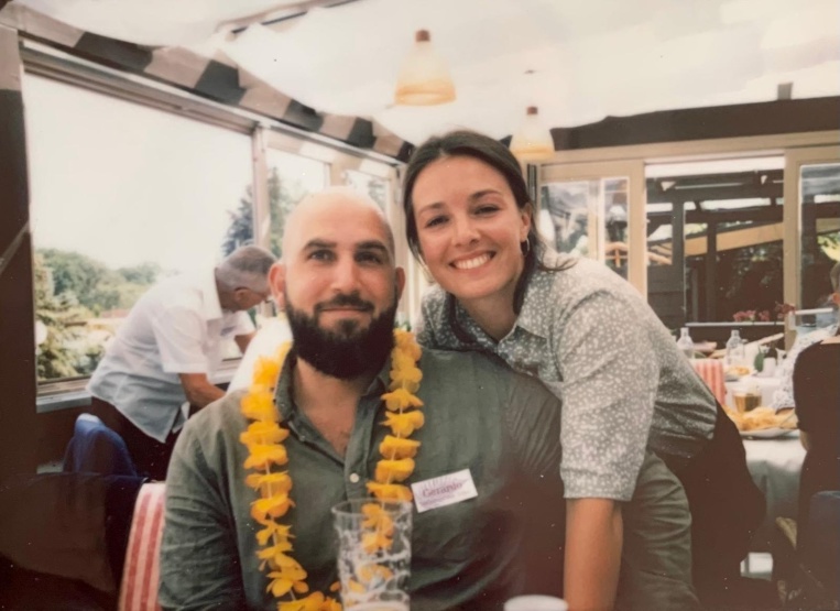 Ad image: Professional couple (Hebamme & Controller) looking for family-friendly 3-room apartment - Jan-Mär
