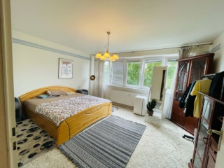 Natural Sunlight Großes Zimmer Geteiltes Apartment in Neukolln für Paar oder zwei Personen — photo 1