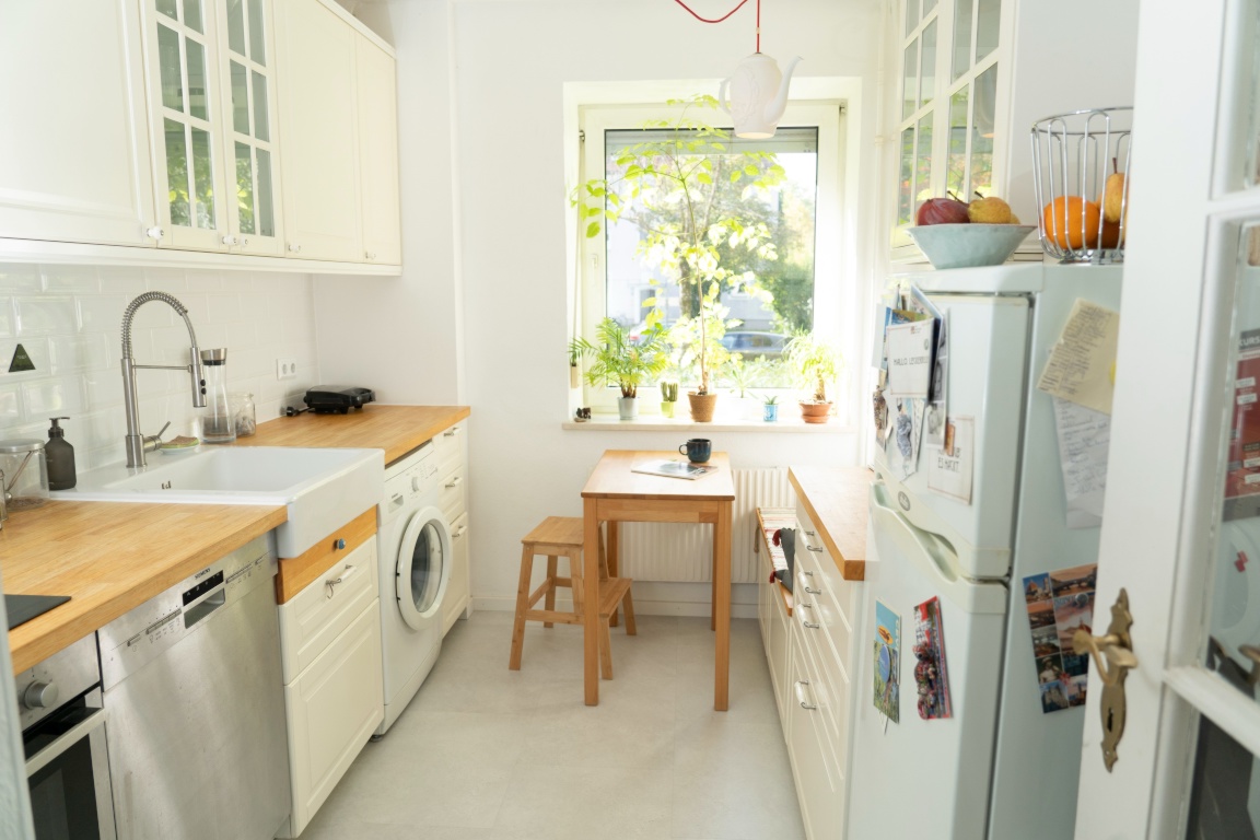 Traumwohnung - Zwischenmiete, 3 bzw. 2 Zi. vollmöbliert, ruhig ⭐ – 81677 München Bogenhausen – Vorschaubild 4