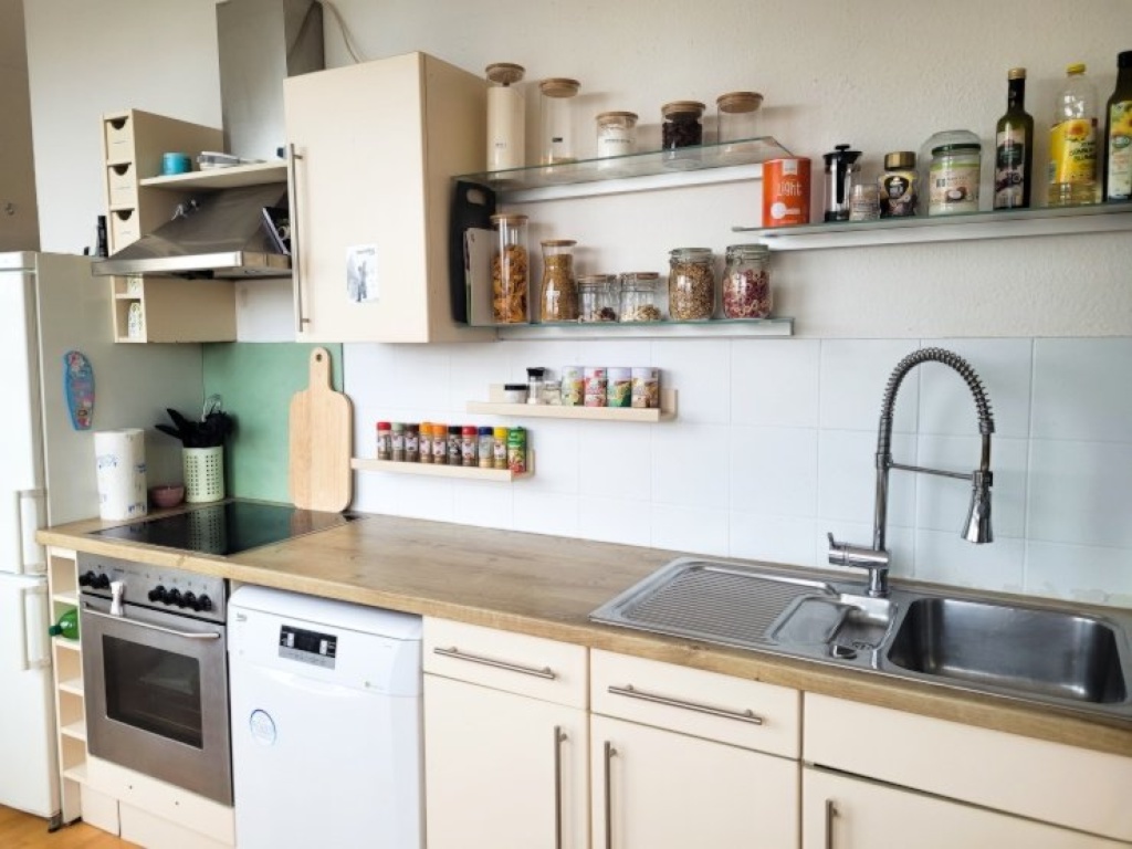 Schönes helles Appartement mit Blick aufs Stadion – Äußere Kanalstraße 24, 50827 Köln Ehrenfeld – Vorschaubild 11