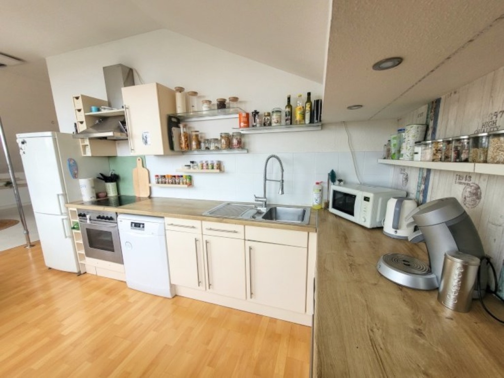 Schönes helles Appartement mit Blick aufs Stadion – Äußere Kanalstraße 24, 50827 Köln Ehrenfeld – Vorschaubild 10