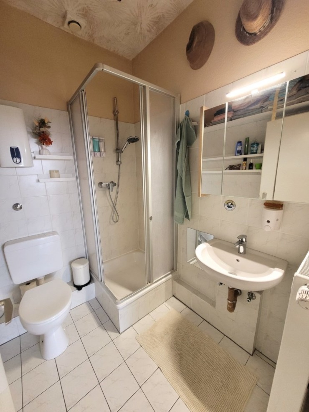 Schönes helles Appartement mit Blick aufs Stadion – Äußere Kanalstraße 24, 50827 Köln Ehrenfeld – Vorschaubild 7
