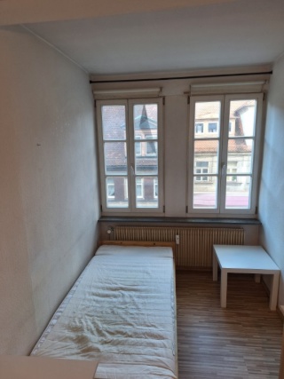 Anzeigenbild: Apartment in the city center // Wohnung im Stadtzentrum